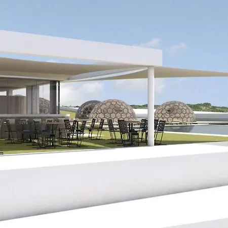 Eco Dome Hotel *